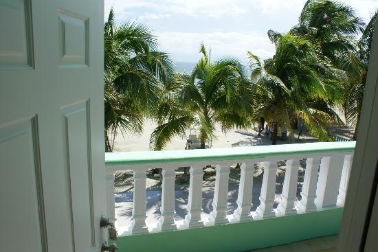 Rainbow Hotel Caye Caulker Extérieur photo